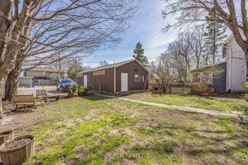 317 Main Street E, Shelburne, ON - Outdoor