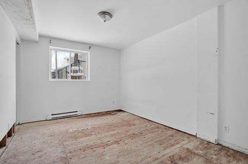 Bedroom - 235  - 239 Rue Cadotte, Laval (Laval-Des-Rapides), QC - Indoor Photo Showing Other Room