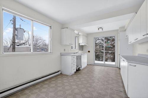 Cuisine - 235  - 239 Rue Cadotte, Laval (Laval-Des-Rapides), QC - Indoor Photo Showing Kitchen