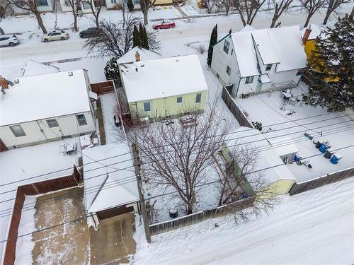 354 Sydney Ave, Winnipeg, MB 