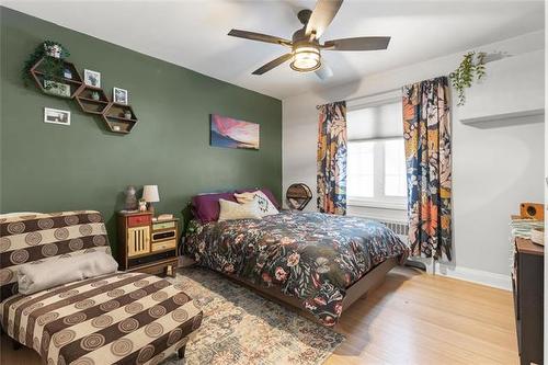 354 Sydney Ave, Winnipeg, MB 