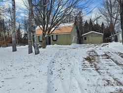 2000 Nepisiguit Falls  Nepisiguit Falls, NB E8A 6W8