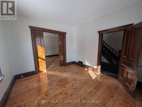 202 Queen Street, Trent Hills (Campbellford), ON - Indoor Photo Showing Other Room