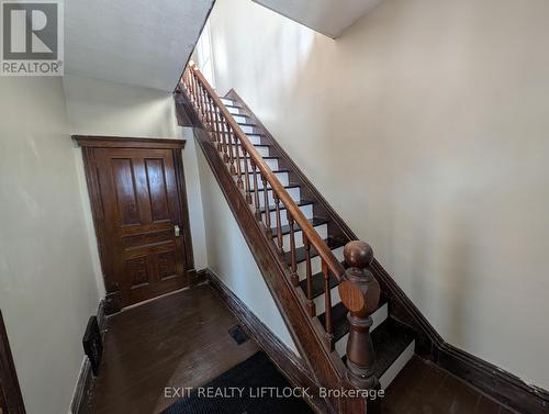 202 Queen Street, Trent Hills (Campbellford), ON - Indoor Photo Showing Other Room
