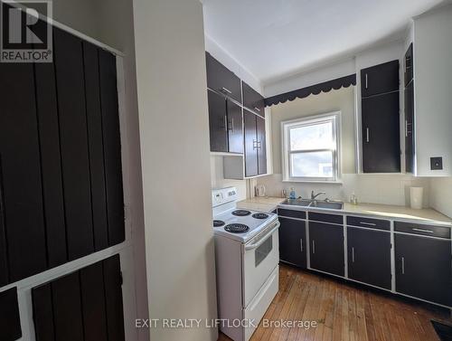 202 Queen Street, Trent Hills (Campbellford), ON - Indoor Photo Showing Kitchen With Double Sink