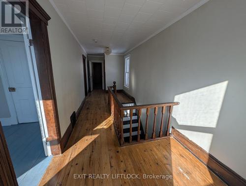 202 Queen Street, Trent Hills (Campbellford), ON - Indoor Photo Showing Other Room