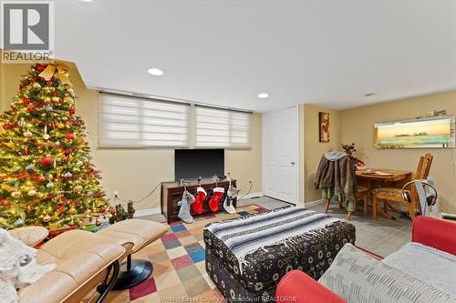 3315 Tecumseh Road East, Windsor, ON - Indoor