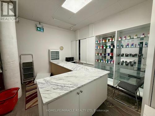 12 - 4099 Erin Mills Parkway, Mississauga, ON 