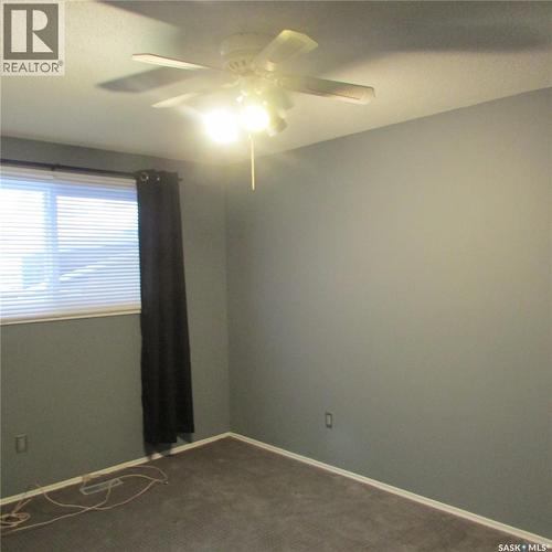 11 Watts Bay, Regina, SK - Indoor Photo Showing Other Room
