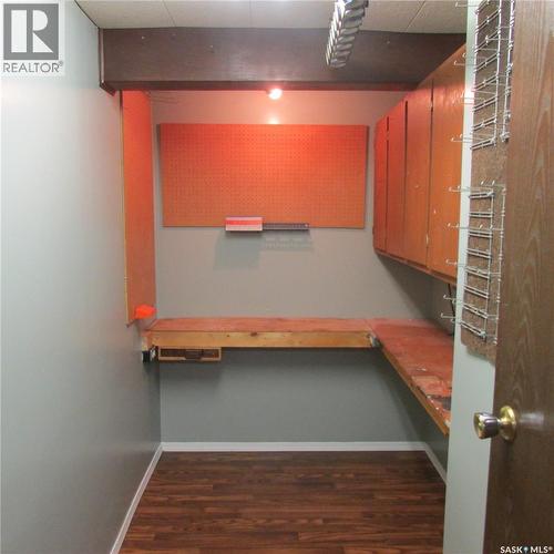 11 Watts Bay, Regina, SK - Indoor Photo Showing Other Room