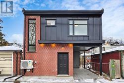 LANEWAY HOUSE - 168 PEARSON AVENUE  Toronto, ON M6R 1G5