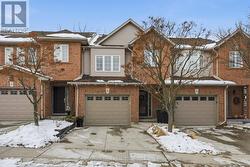 5 - 348 HIGHLAND ROAD W  Hamilton, ON L8J 3W5