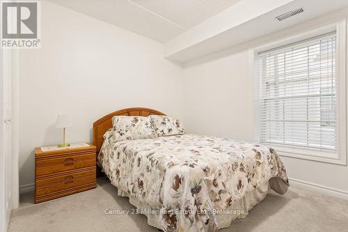 111 - 1450 Bishops Gate, Oakville (Ga Glen Abbey), ON - Indoor Photo Showing Bedroom