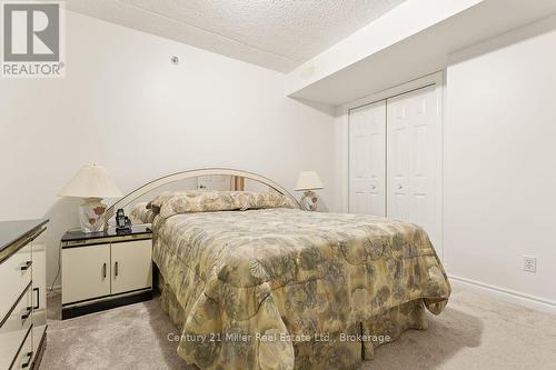 111 - 1450 Bishops Gate, Oakville (Ga Glen Abbey), ON - Indoor Photo Showing Bedroom