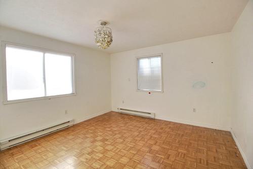 Chambre à coucher - 5285 Rue Mills, Sherbrooke (Brompton/Rock Forest/Saint-Élie/Deauville), QC - Indoor Photo Showing Other Room