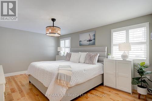 248 Huntingdon Avenue, Stratford, ON - Indoor Photo Showing Bedroom