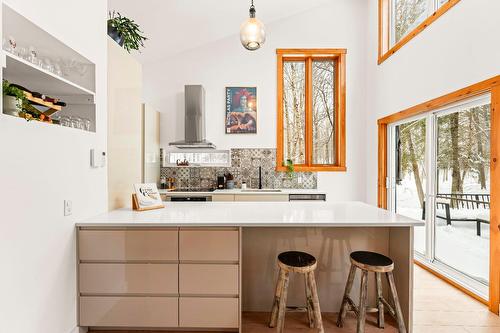 Kitchen - 10 Ch. Lily-Butters, Eastman, QC - Indoor Photo Showing Other Room