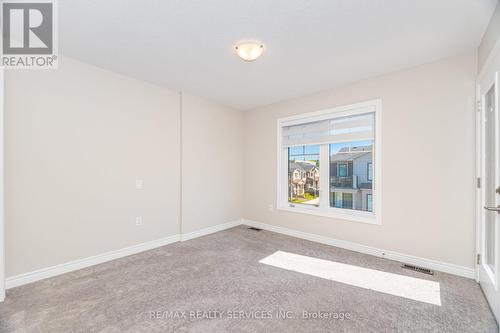 113 - 10 Birmingham Drive, Cambridge, ON - Indoor Photo Showing Other Room