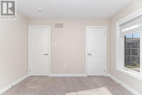 113 - 10 Birmingham Drive, Cambridge, ON - Indoor Photo Showing Other Room