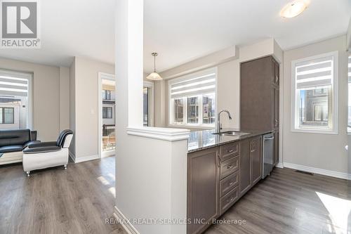 113 - 10 Birmingham Drive, Cambridge, ON - Indoor