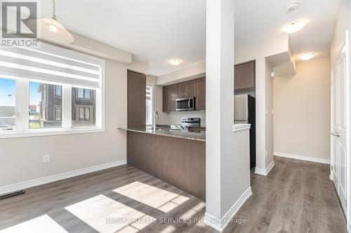 113 - 10 Birmingham Drive, Cambridge, ON - Indoor Photo Showing Other Room