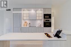 1403 - 11 YORKVILLE AVENUE  Toronto, ON M4W 0B7