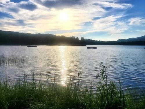 Bord de l'eau - 202 Ch. Brunette, Lac-Supérieur, QC - Outdoor With Body Of Water With View