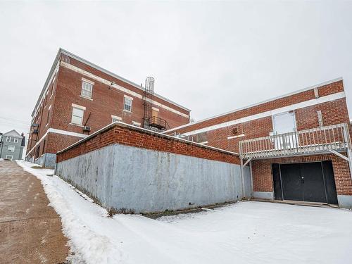 19 Victoria St/240 King Street, Windsor, NS 