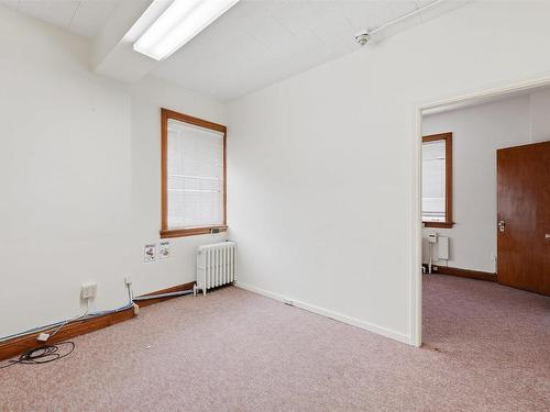 19 Victoria St/240 King Street, Windsor, NS 