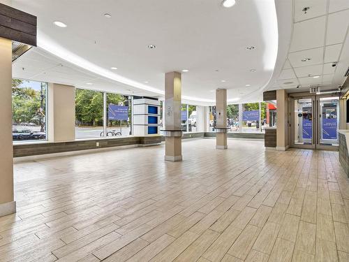 5690 Spring Garden Road, Halifax, NS 