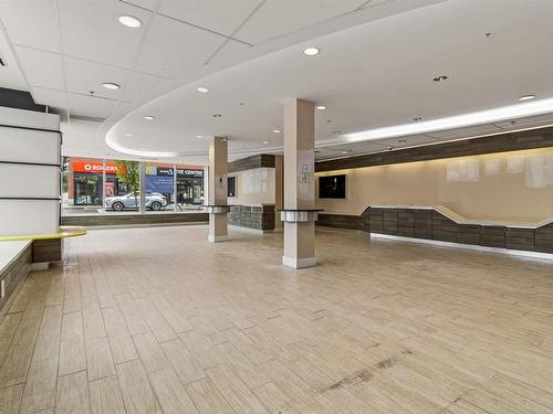 5690 Spring Garden Road, Halifax, NS 