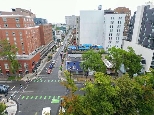 5690 Spring Garden Road, Halifax, NS 