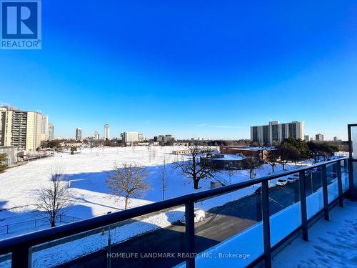 412 - 32 Forest Manor Road, Toronto, ON - Outdoor