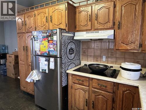 629 George Street, Estevan, SK - Indoor Photo Showing Kitchen
