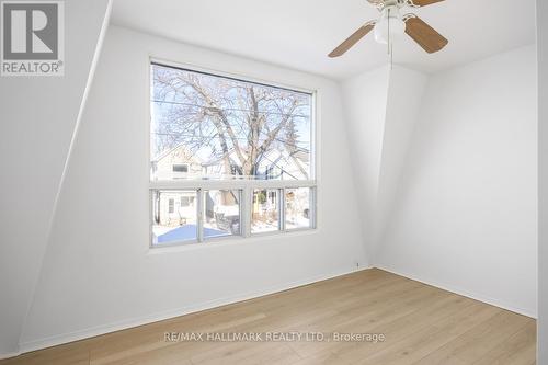 801 Sammon Avenue, Toronto, ON - Indoor Photo Showing Other Room