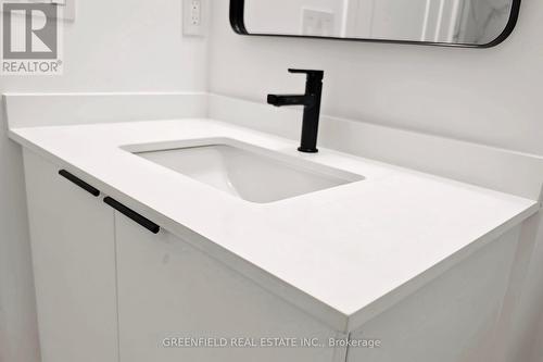 Upper - 168 Pearson Avenue, Toronto, ON -  Photo Showing Bathroom