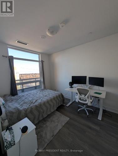 1207 - 1350 Ellesmere Road, Toronto, ON - Indoor Photo Showing Bedroom