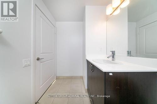 3703 - 5162 Yonge Street, Toronto, ON - Indoor Photo Showing Bathroom