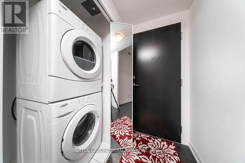 3703 - 5162 Yonge Street, Toronto, ON - Indoor Photo Showing Laundry Room