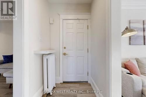 Building 1 Unit 2 - 9 Humewood Court, Toronto, ON - Indoor Photo Showing Other Room