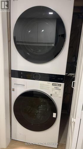 5560 Ethan Drive, Mississauga, ON - Indoor Photo Showing Laundry Room