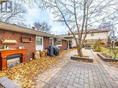 41 Hamilton Drive, Newmarket, ON - Outdoor