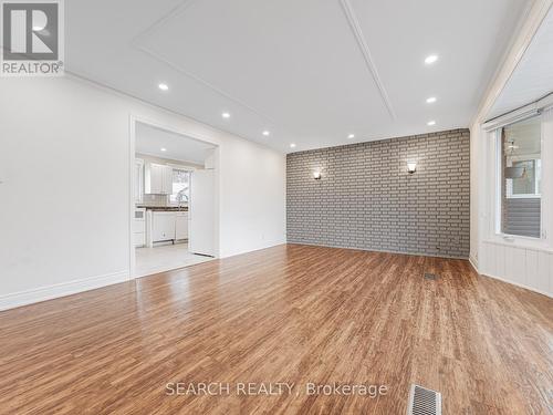 41 Hamilton Drive, Newmarket, ON - Indoor Photo Showing Other Room