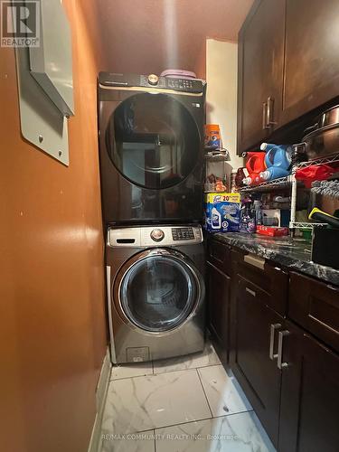 1604 - 370 Dixon Road, Toronto, ON - Indoor Photo Showing Laundry Room