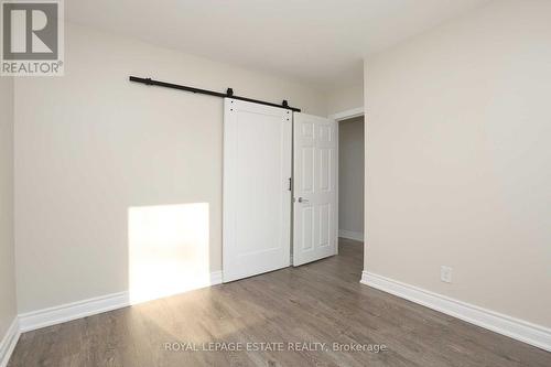 215 Oakridge Drive, Toronto, ON - Indoor Photo Showing Other Room