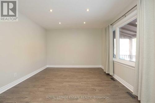 215 Oakridge Drive, Toronto, ON - Indoor Photo Showing Other Room