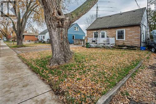 222 Walter Avenue N, Hamilton, ON - Outdoor