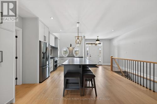 302 - 5 Wood Haven Drive, Tillsonburg, ON - Indoor Photo Showing Kitchen With Upgraded Kitchen