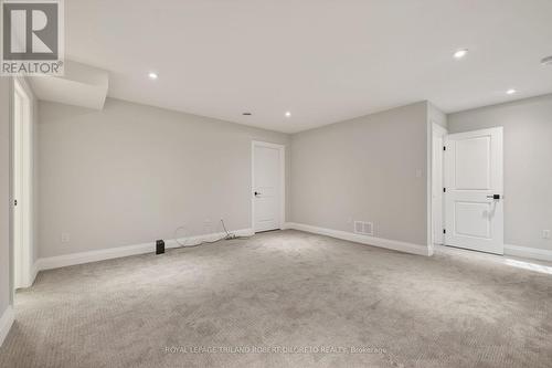 302 - 5 Wood Haven Drive, Tillsonburg, ON - Indoor