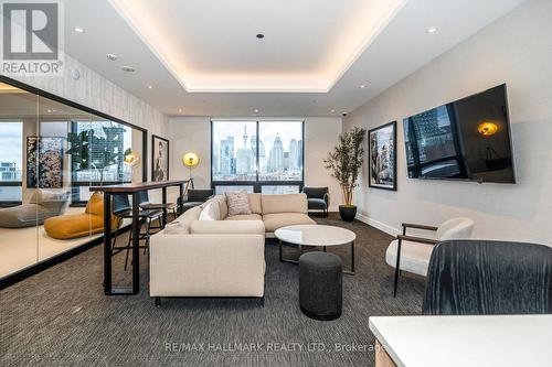 1111 - 35 Parliament Street, Toronto, ON - Indoor Photo Showing Other Room